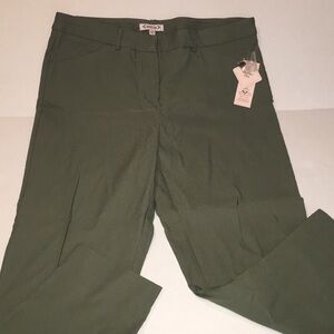NWT Nanette Lepore Skinny Leg Stretchy Pants | Prairie Sage | Size 14